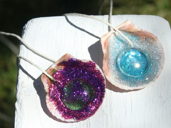 Mermaid Necklaces - Easy Seashell Crafts for Kids
