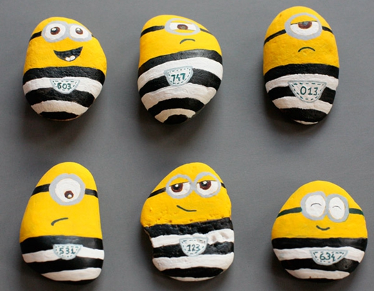 Minions in Jail - Easy Popsicle Crafts for Kids