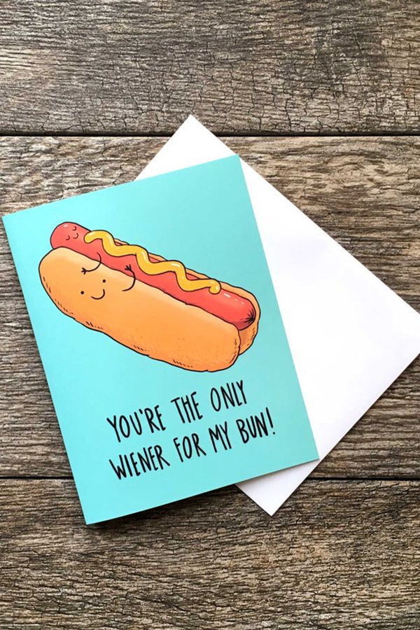 Funny Valentine's Day Hot Dog - DIY Valentine’s Day Card Ideas
